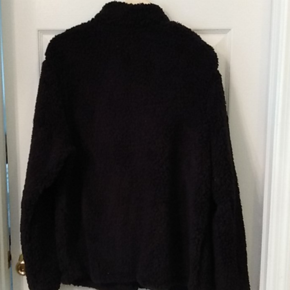 Fuzzy jacket - Picture 4 of 4